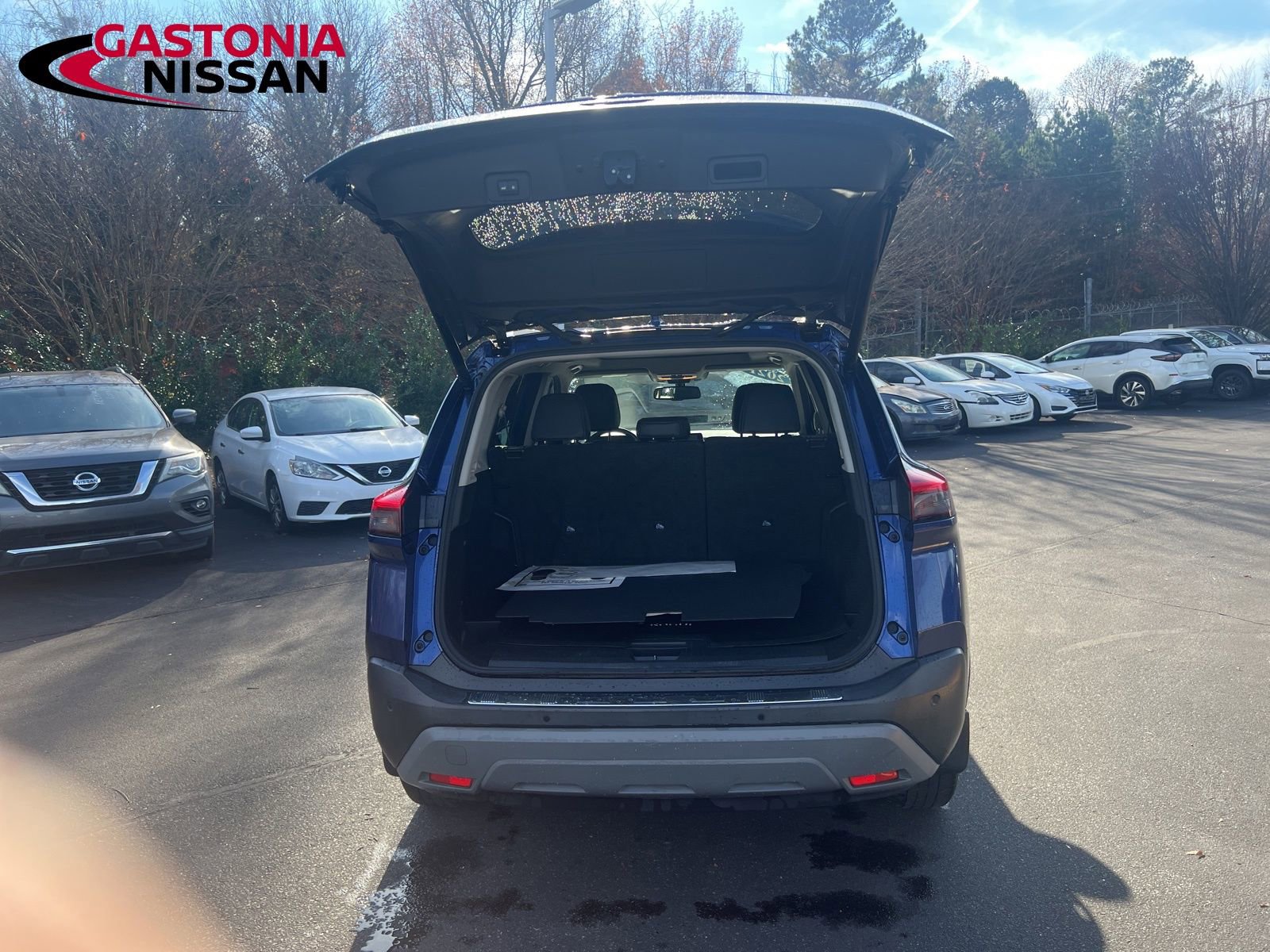 Used 2021 Nissan Rogue SL image 31