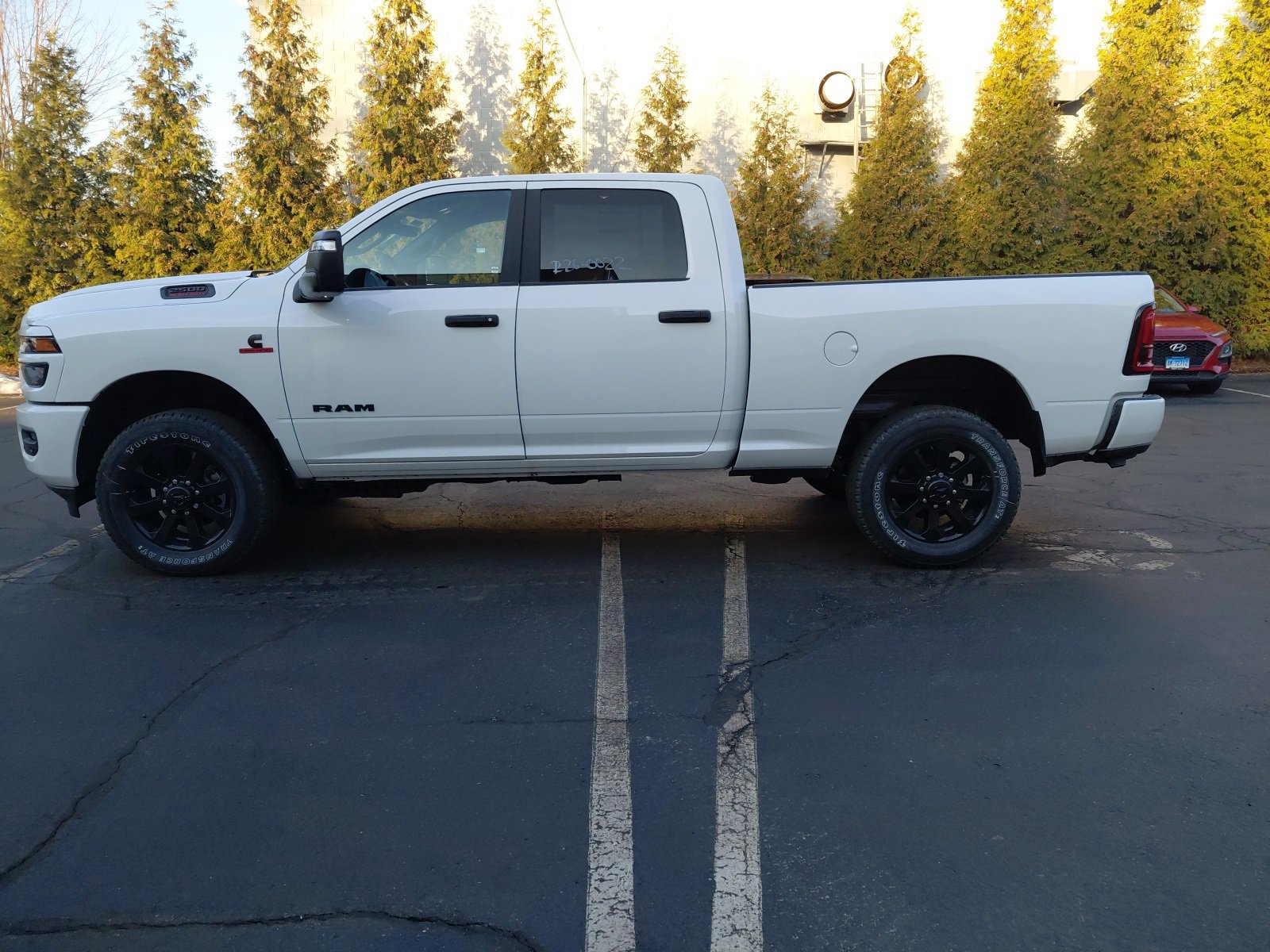 New 2026 RAM 2500 Big Horn AWD/4WD image 31