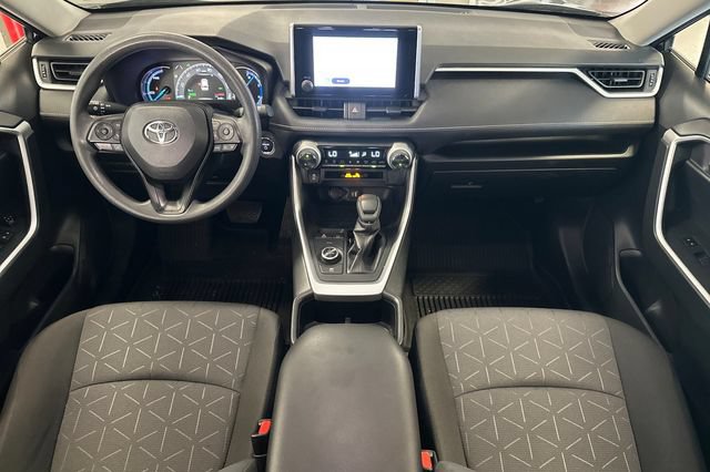 Used 2025 Toyota RAV4 XLE w/ Convenience Package AWD/4WD image 15