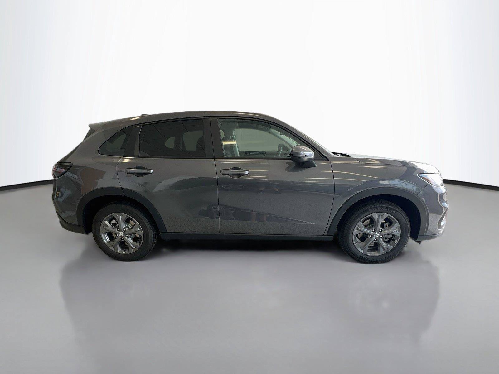 New 2027 Honda HR-V LX image 16