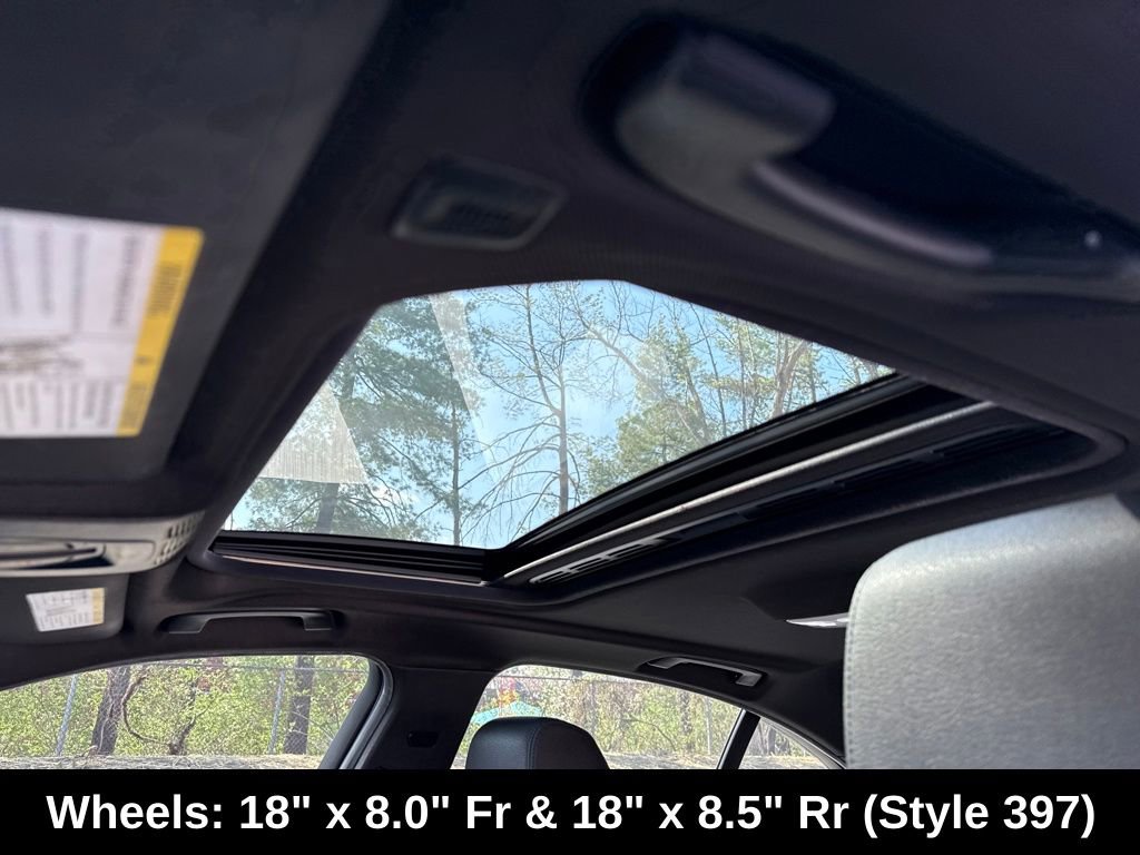 Used 2018 BMW 340i Sedan w/ Premium Package image 25