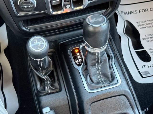 Used 2022 Jeep Wrangler Unlimited Sahara w/ Cold Weather Group image 27