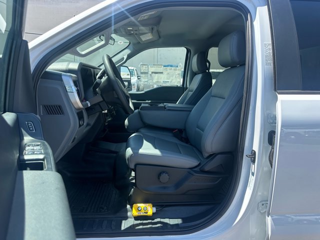 New 2025 Ford F550 4x4 Crew Cab Super Duty image 20