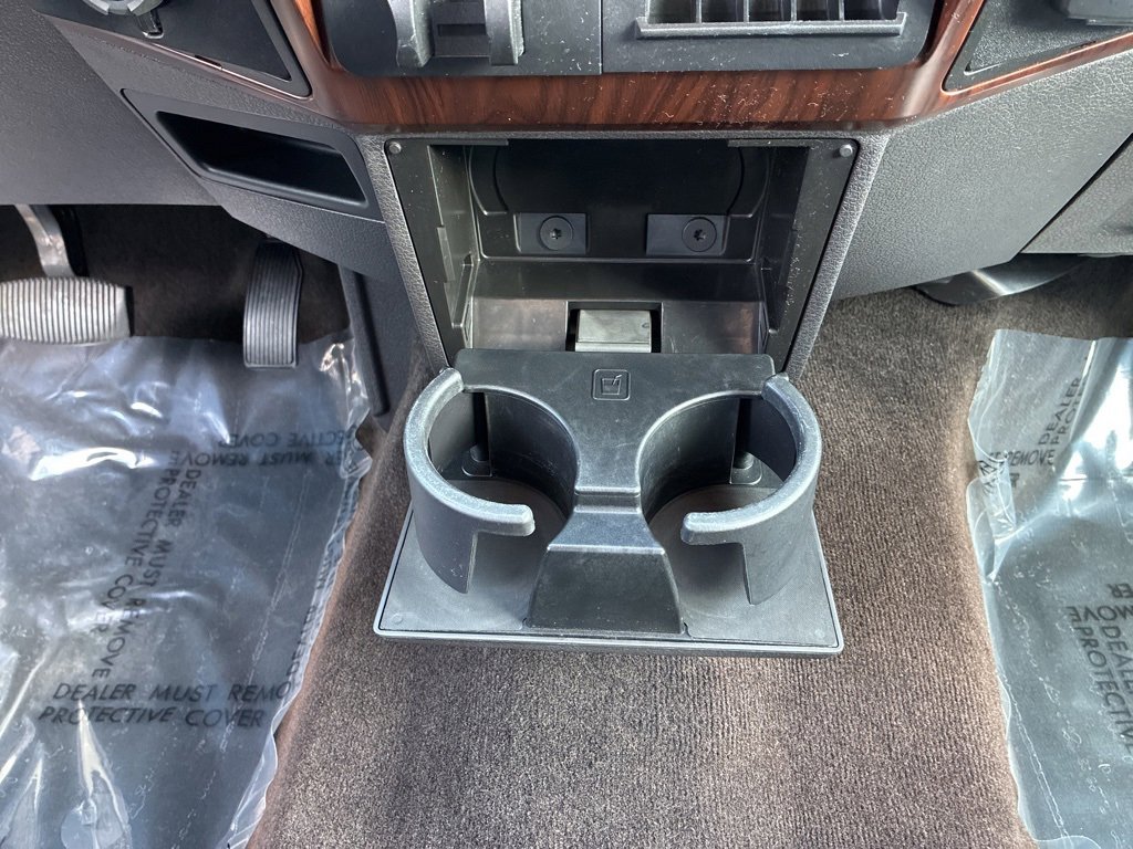 Used 2013 Ford F350 Lariat w/ Camper Pkg image 25