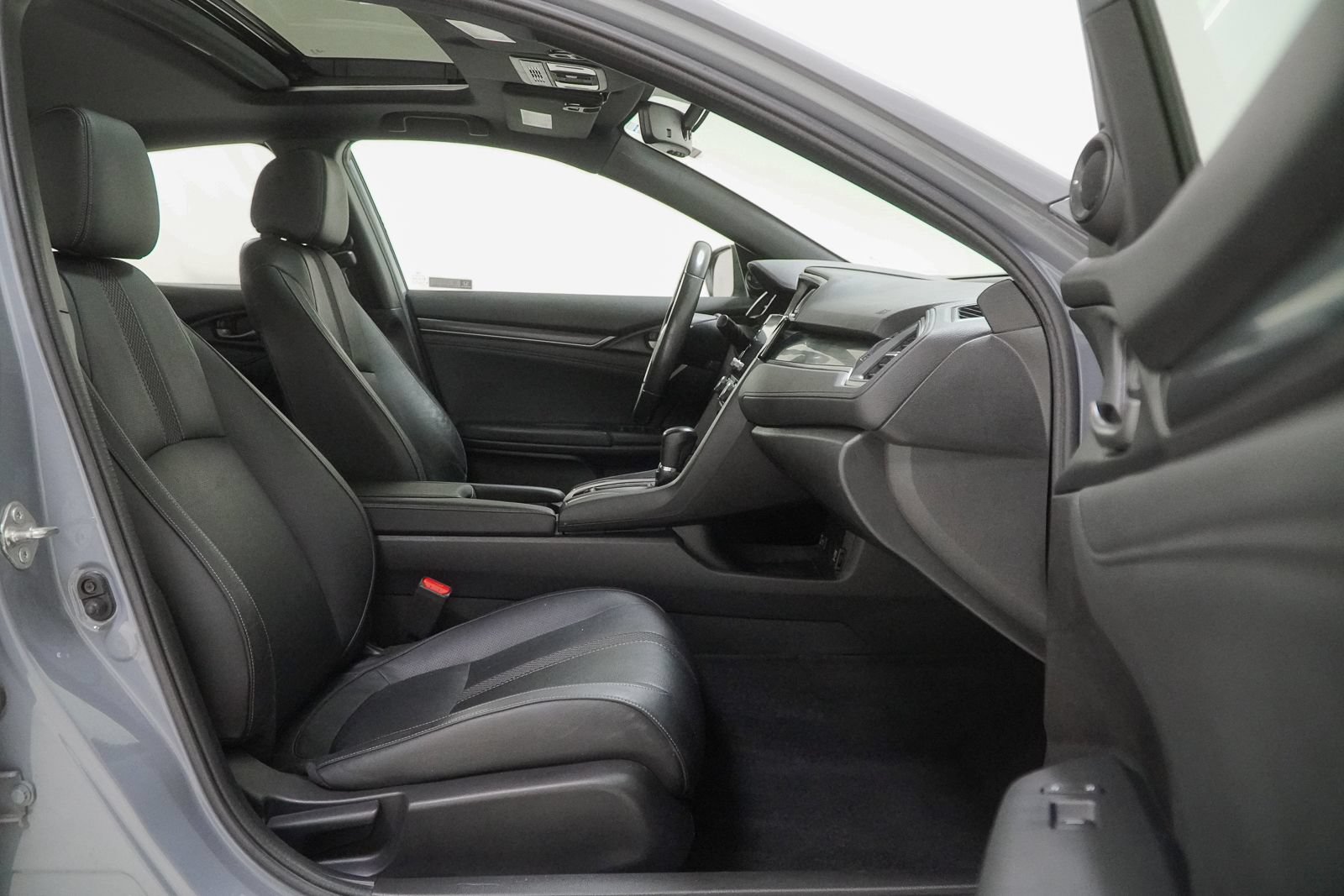 Used 2020 Honda Civic EX-L image 34