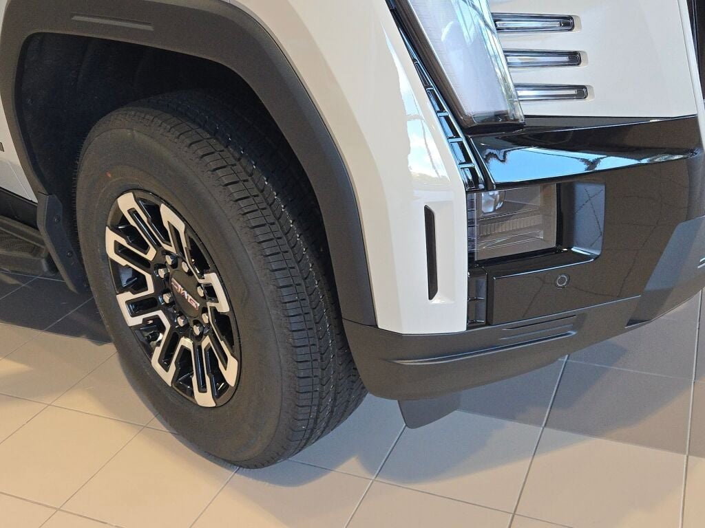 New 2026 GMC Sierra EV Elevation image 3