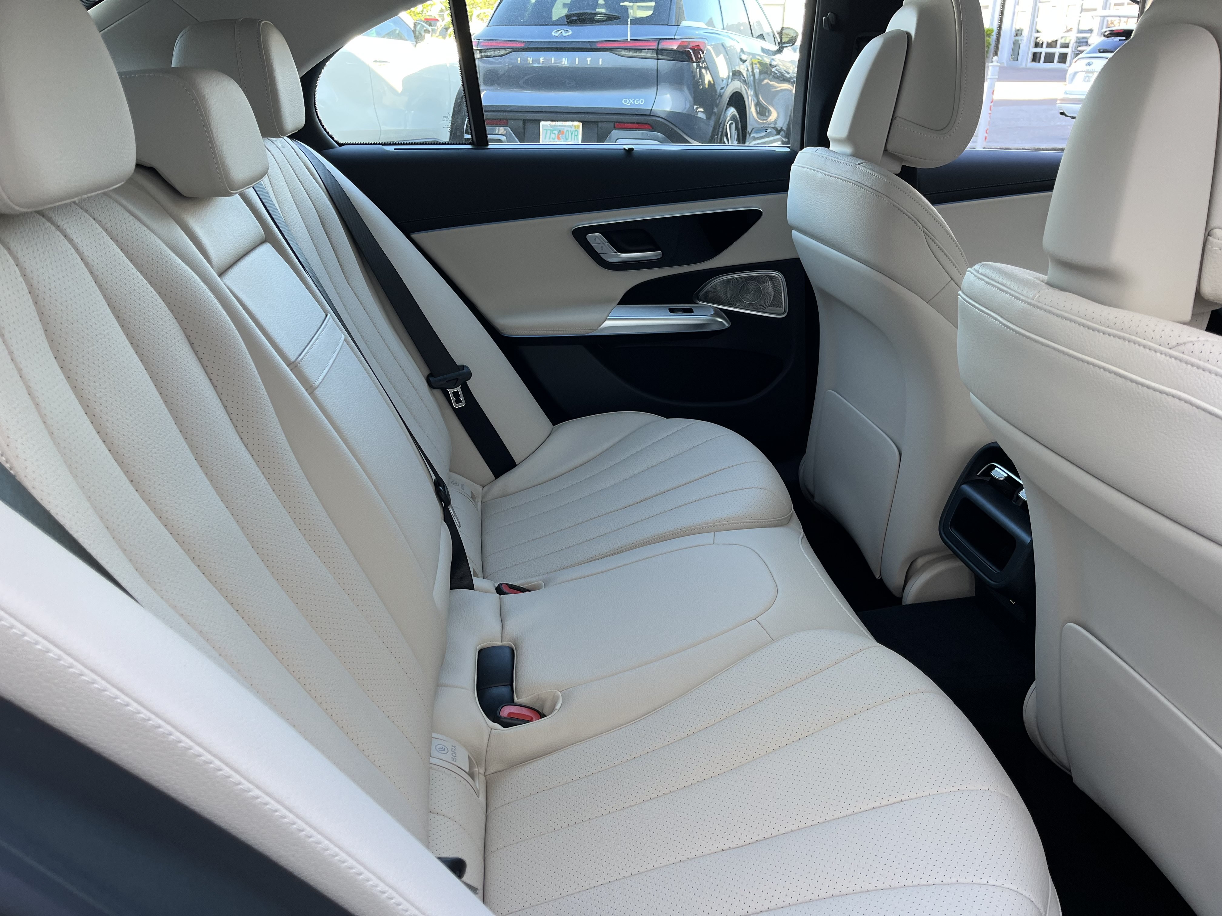 New 2026 Mercedes-Benz E 350 Sedan image 21
