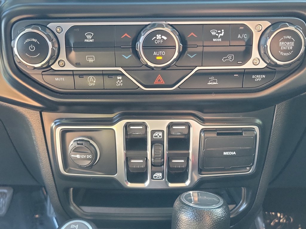 Used 2022 Jeep Gladiator Overland AWD/4WD image 26