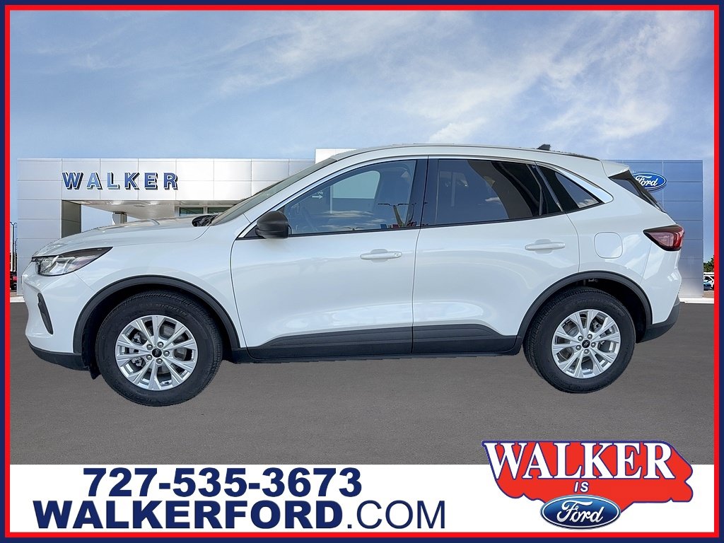 Certified 2023 Ford Escape Active w/ Tech Pack #1 FWD image 1