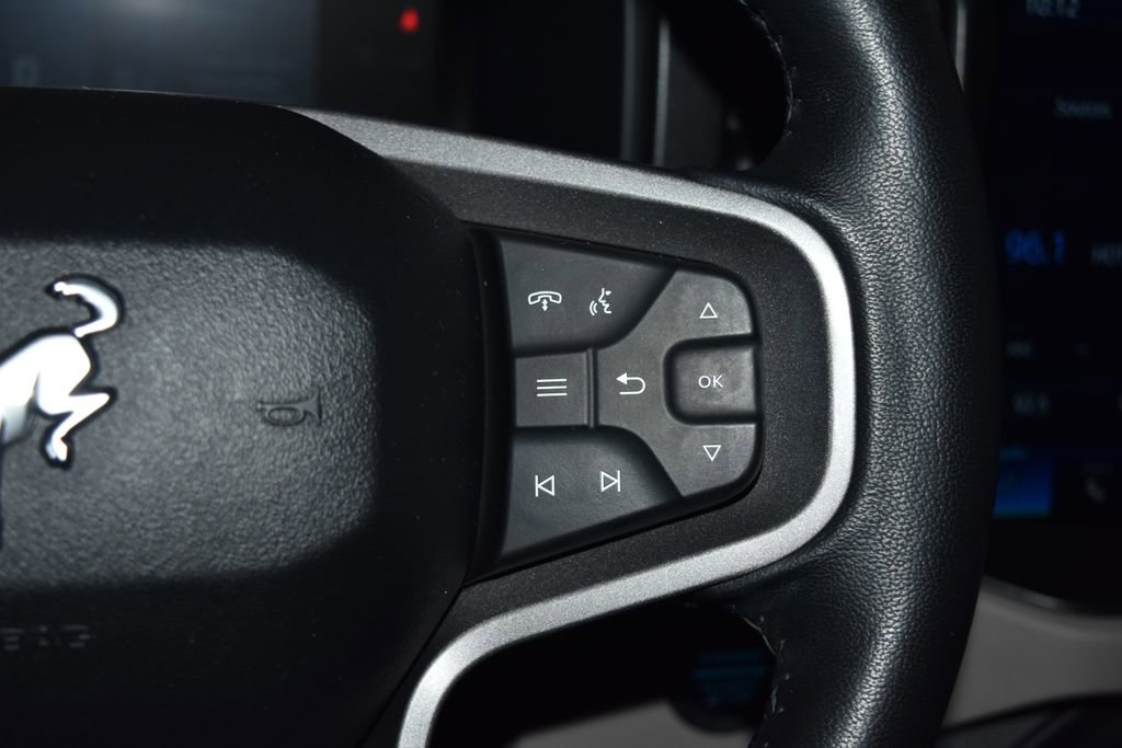 Used 2022 Ford Bronco Wildtrak image 9