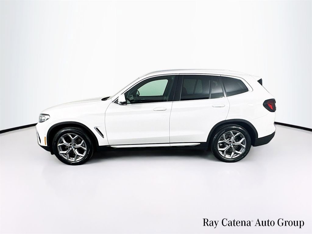 Used 2023 BMW X3 xDrive30i w/ Premium Package AWD/4WD image 4