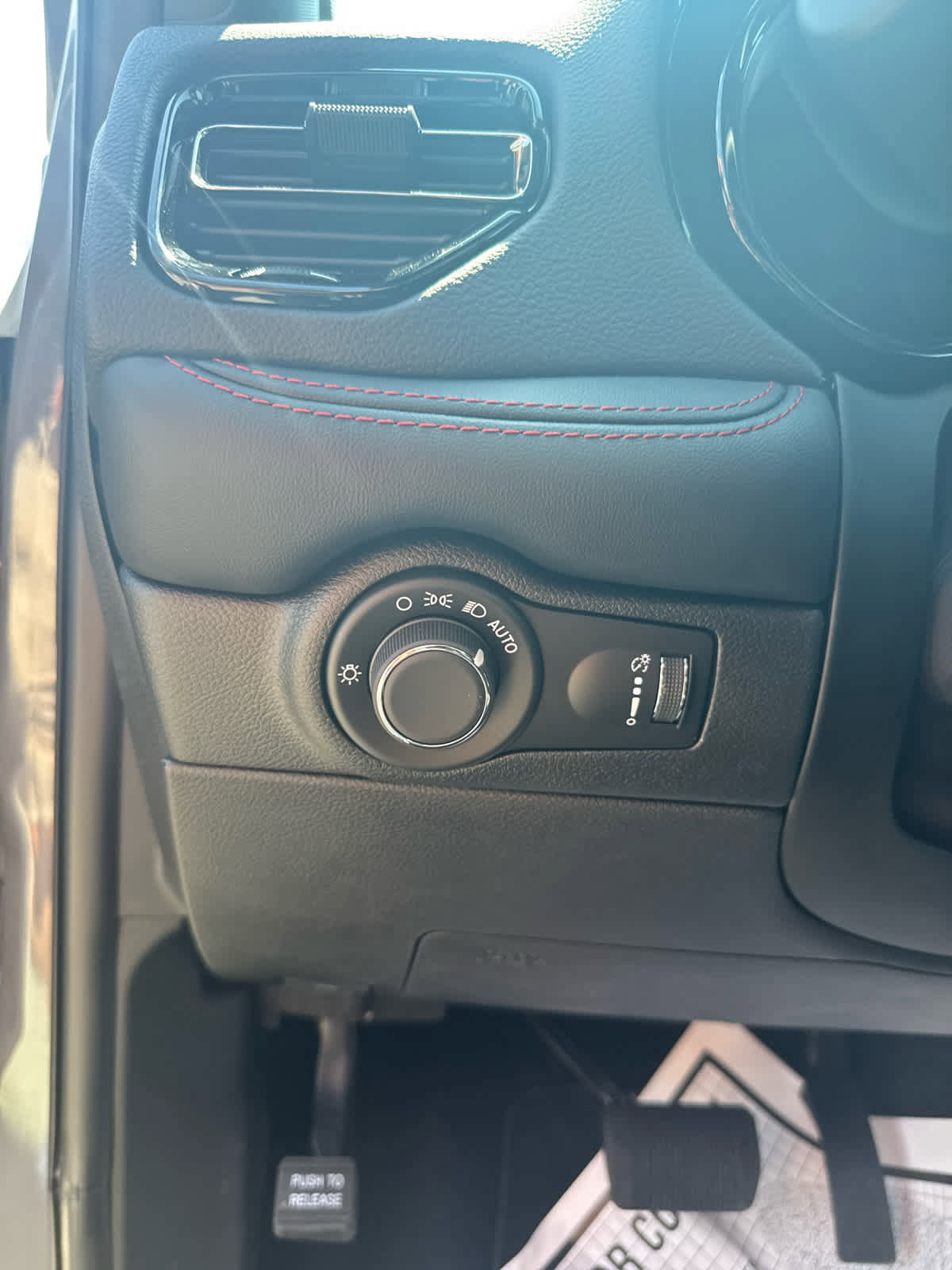 New 2025 Dodge Durango GT image 18