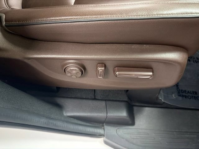 Used 2025 Honda Odyssey Touring image 11
