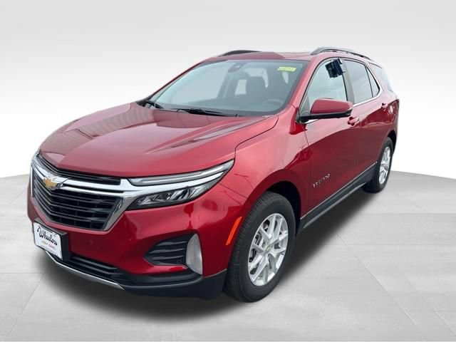 Used 2023 Chevrolet Equinox LT image 1