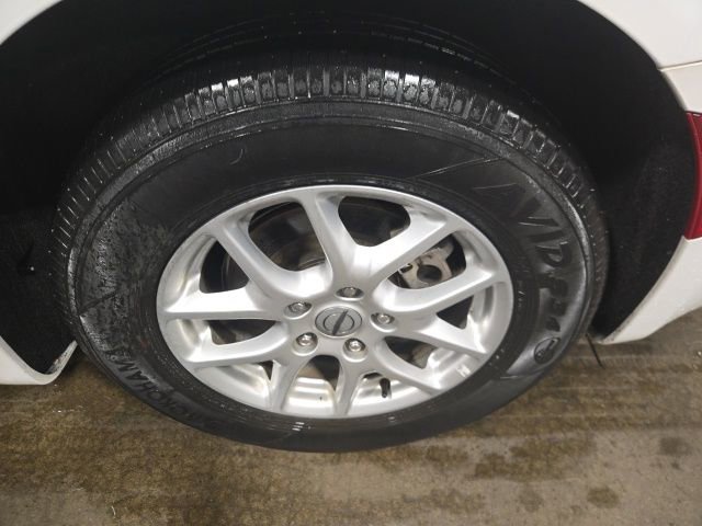 Used 2023 Chrysler Voyager LX image 10