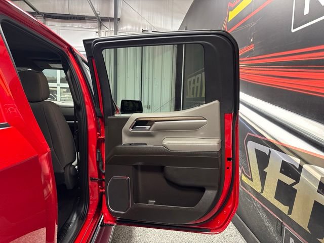Used 2023 Chevrolet Silverado 1500 RST AWD/4WD image 24