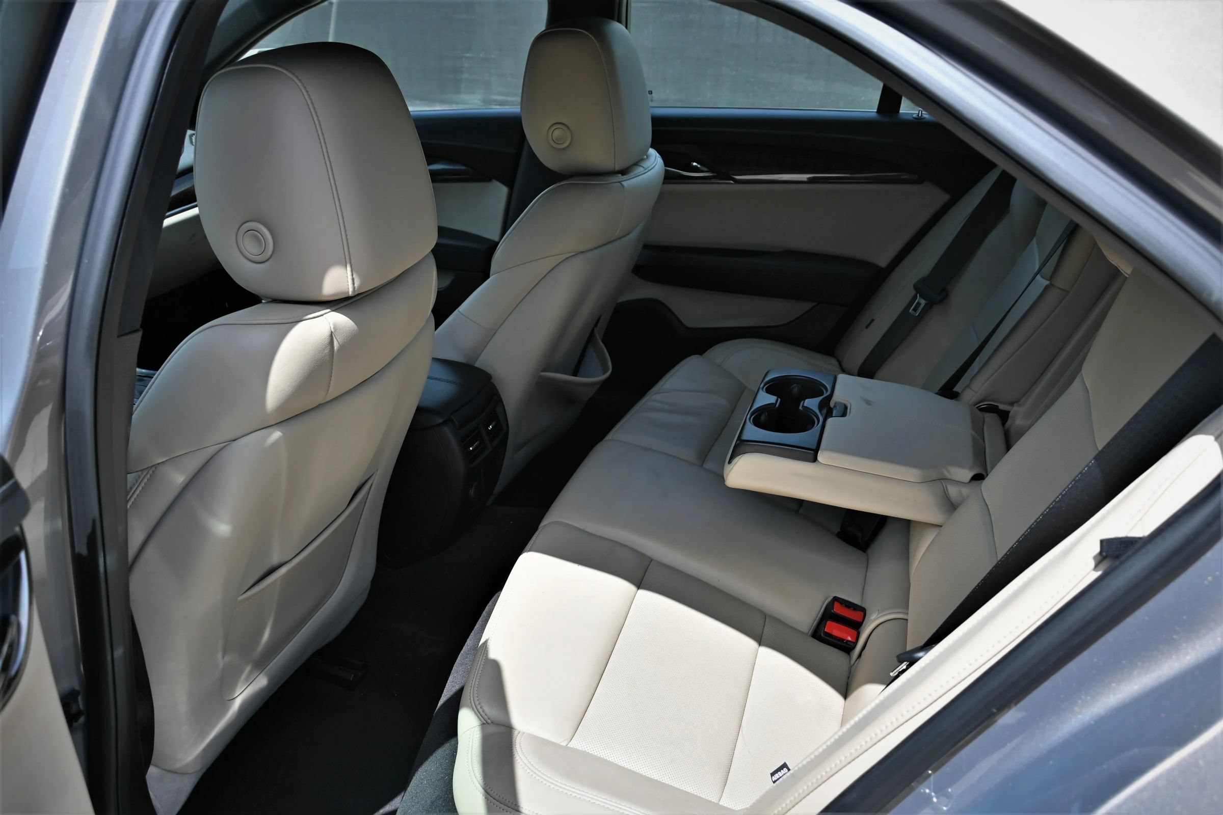 Used 2017 Cadillac ATS Luxury w/ Safety and Security Package RWD image 18