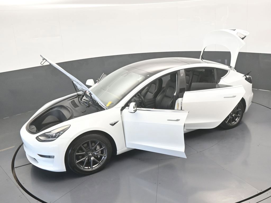 Used 2019 Tesla Model 3 Standard Range Plus image 62