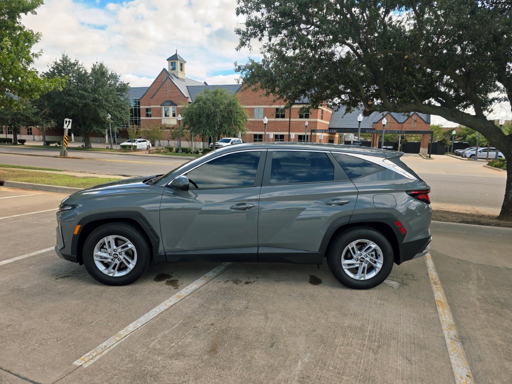 New 2026 Hyundai Tucson SE FWD image 17