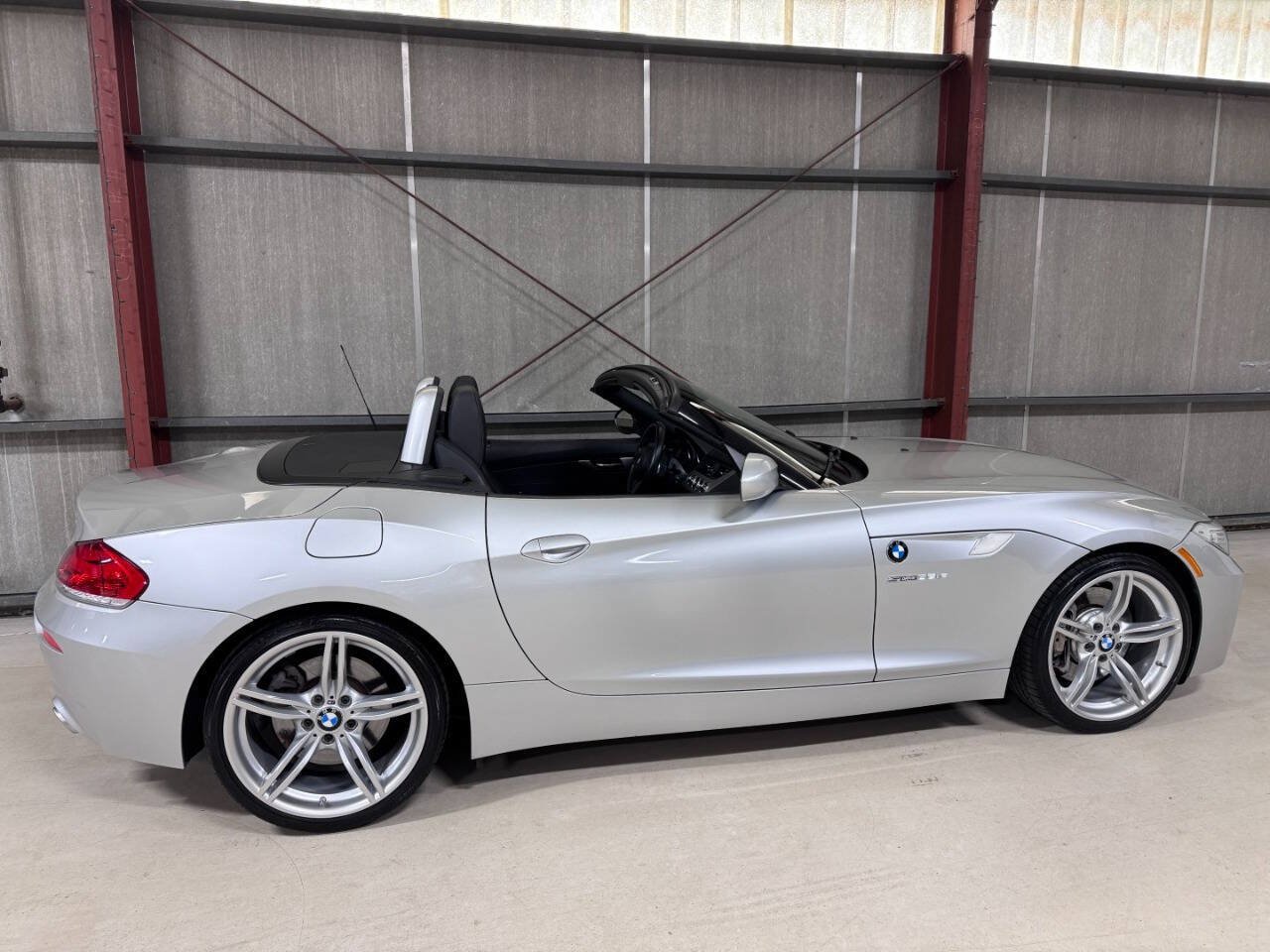 Used 2011 BMW Z4 sDrive35is RWD image 38