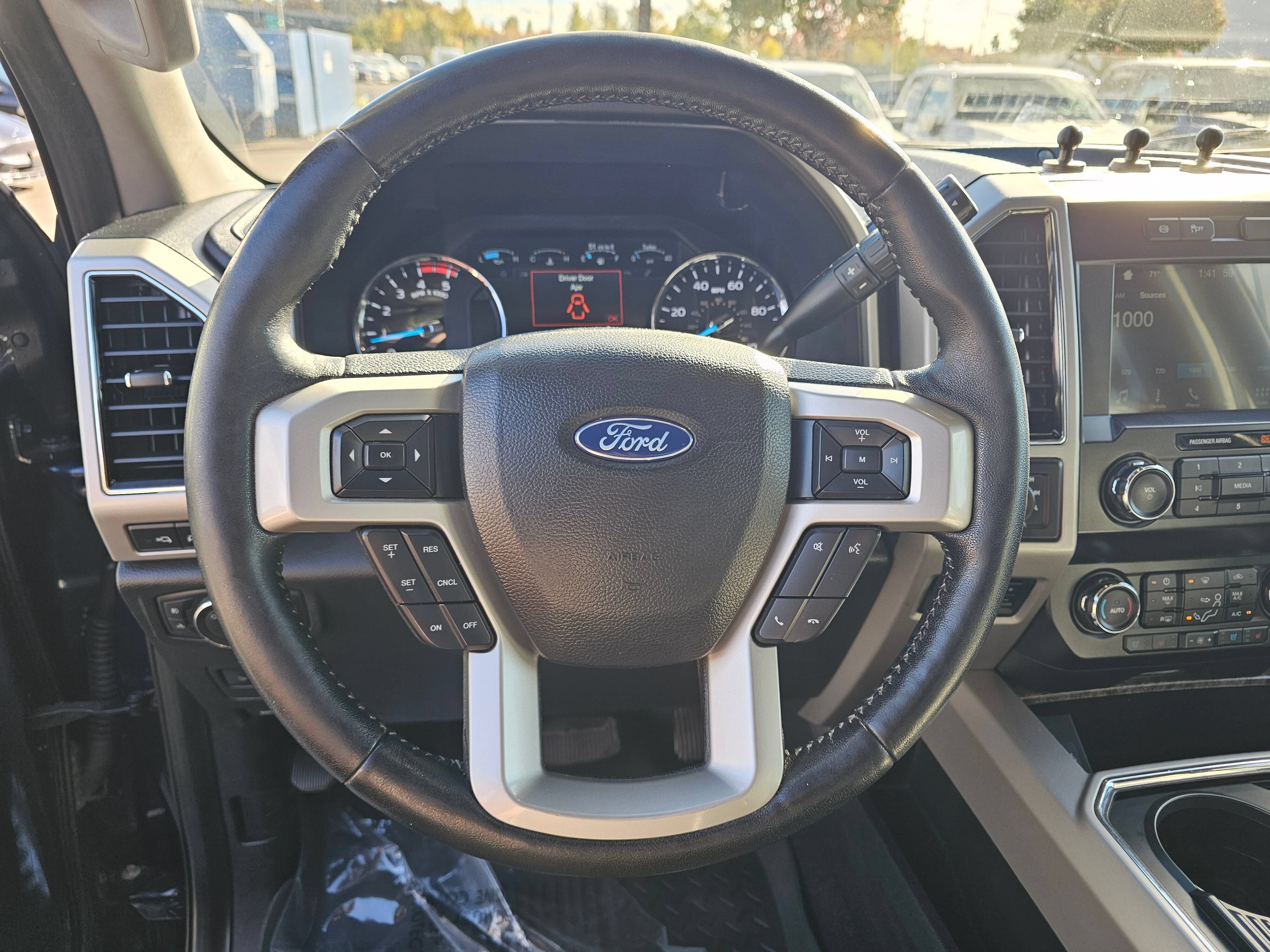 Used 2019 Ford F350 Lariat w/ Lariat Ultimate Package AWD/4WD image 20