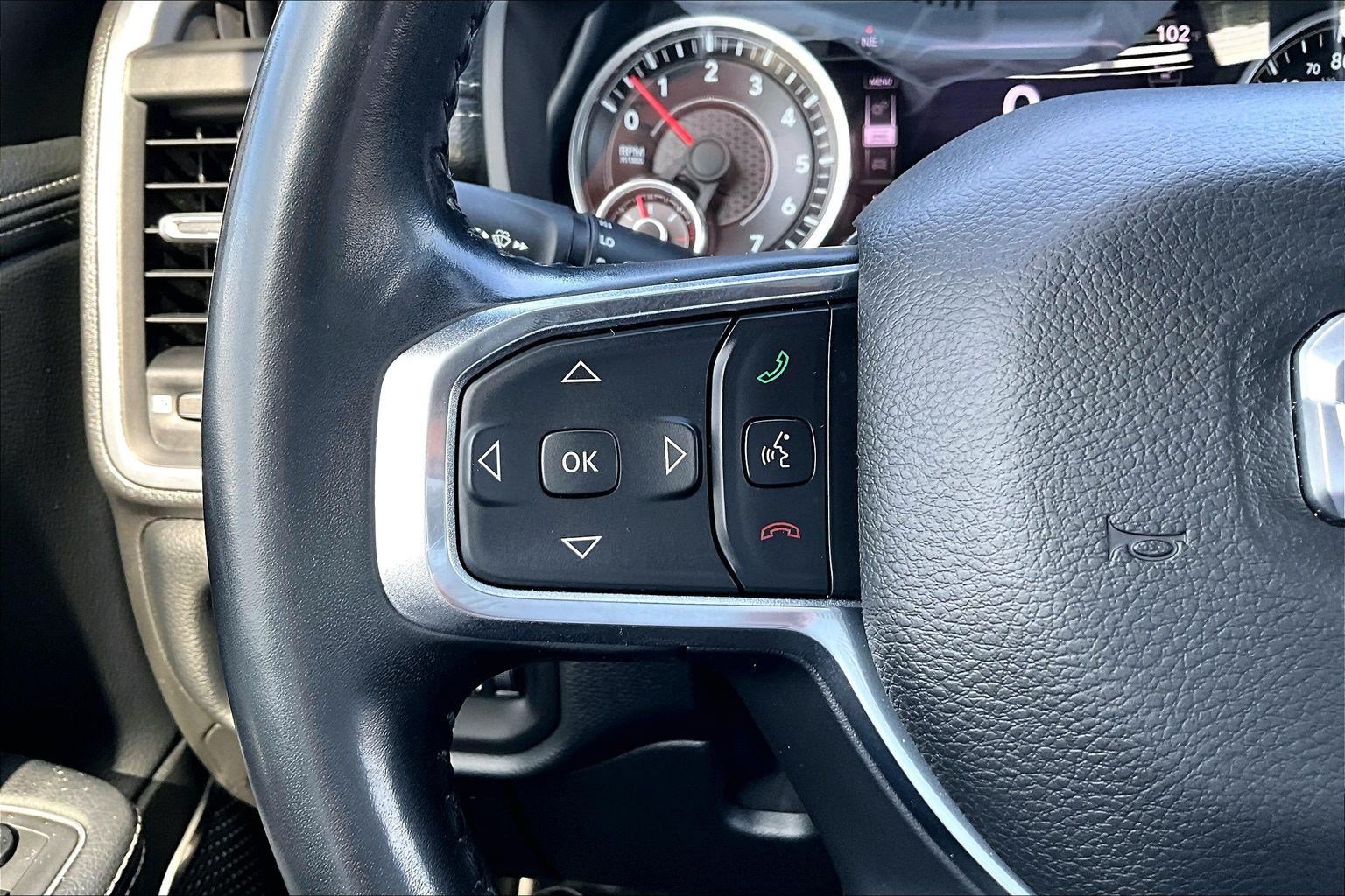 Used 2021 RAM 1500 Laramie w/ Sport Appearance Package AWD/4WD image 15
