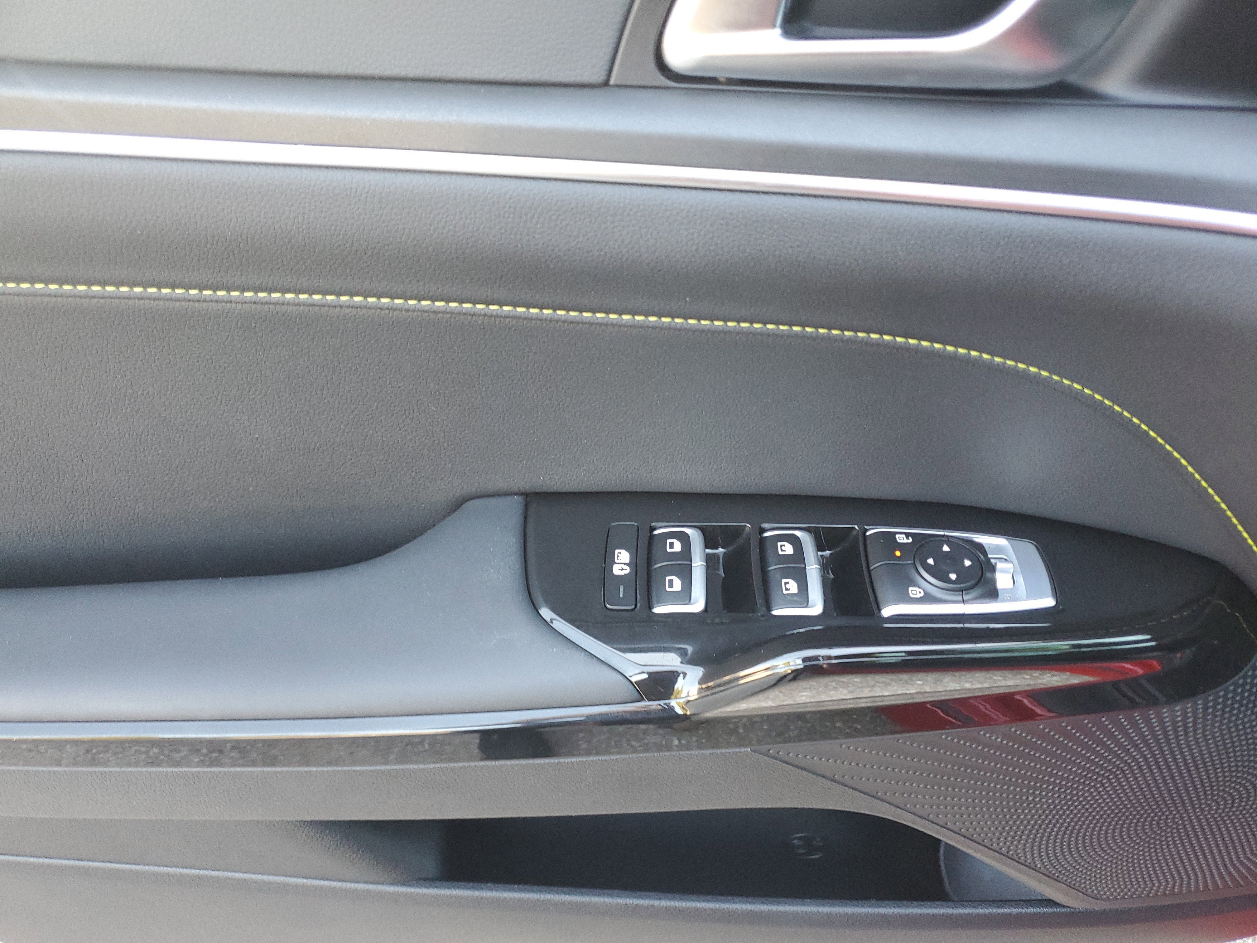 Certified 2025 Kia K5 GT image 18