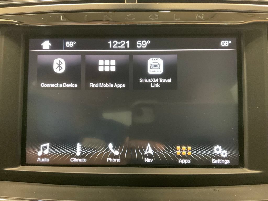 Used 2018 Lincoln Continental Reserve w/ Rear-seat Package AWD/4WD image 25