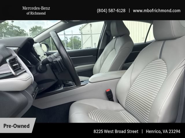 Used 2023 Toyota Camry SE w/ Cold Weather Package FWD image 14