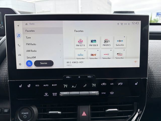 Certified 2023 Subaru Solterra AWD image 12