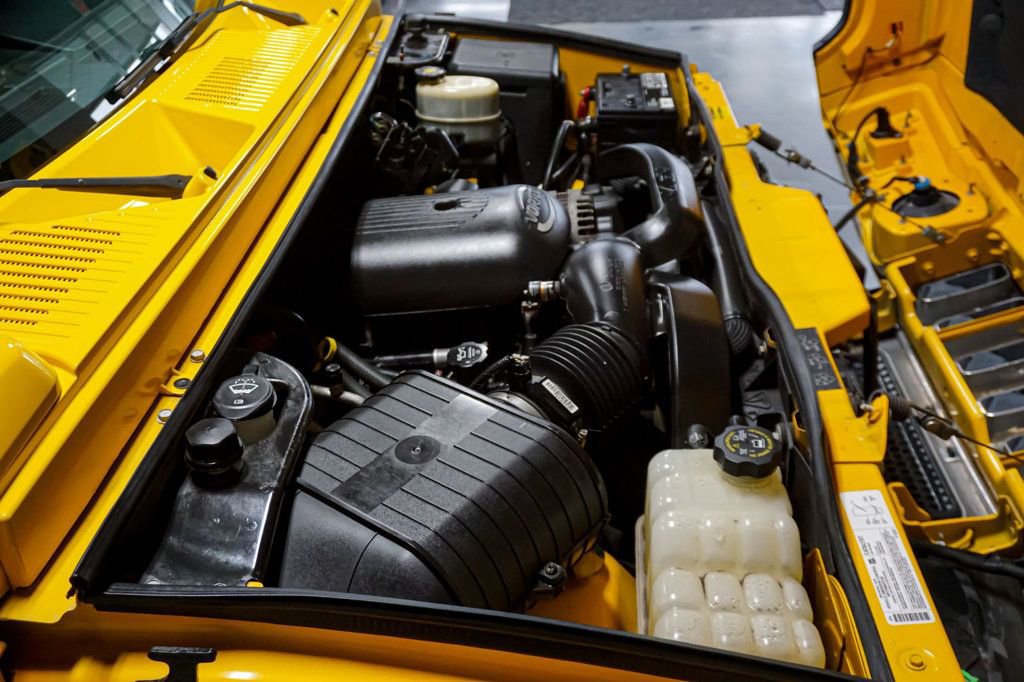 Used 2005 HUMMER H2 w/ Preferred Equipment Group image 57