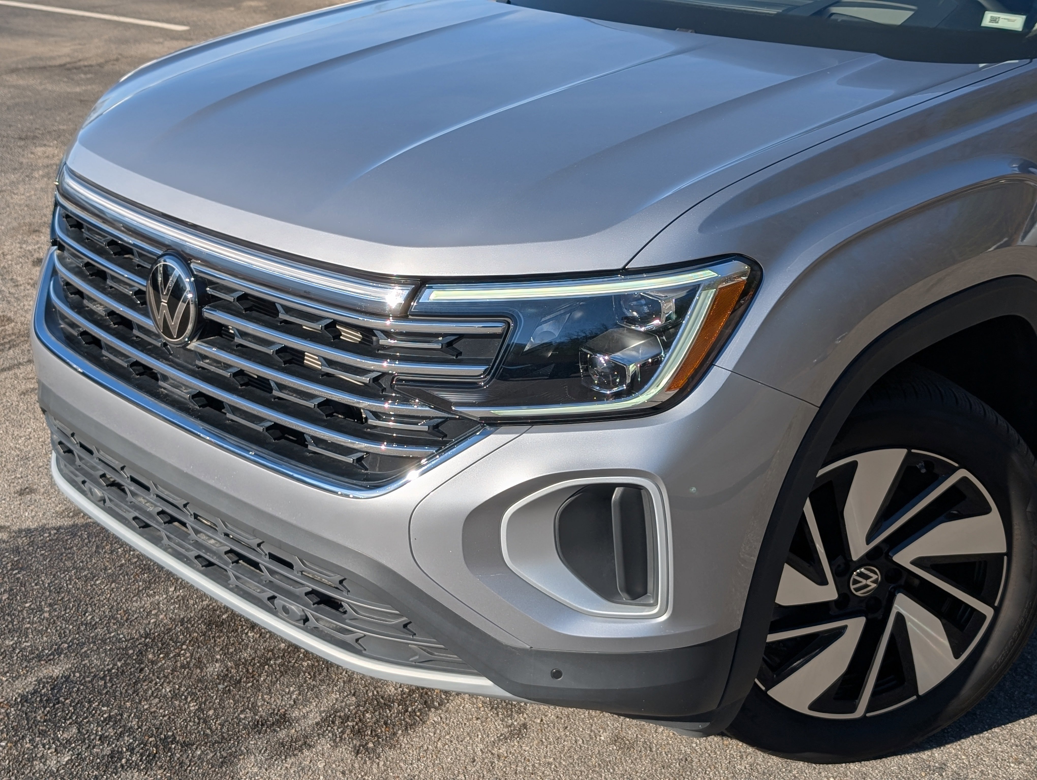 Used 2024 Volkswagen Atlas SEL image 13