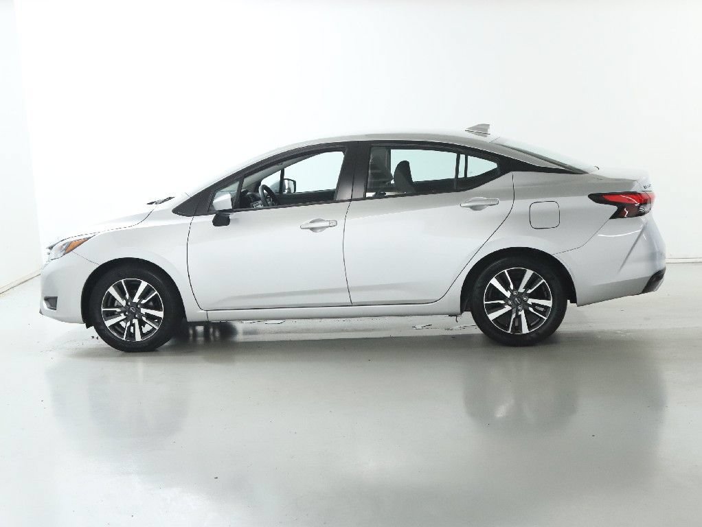 Used 2025 Nissan Versa SV FWD image 37