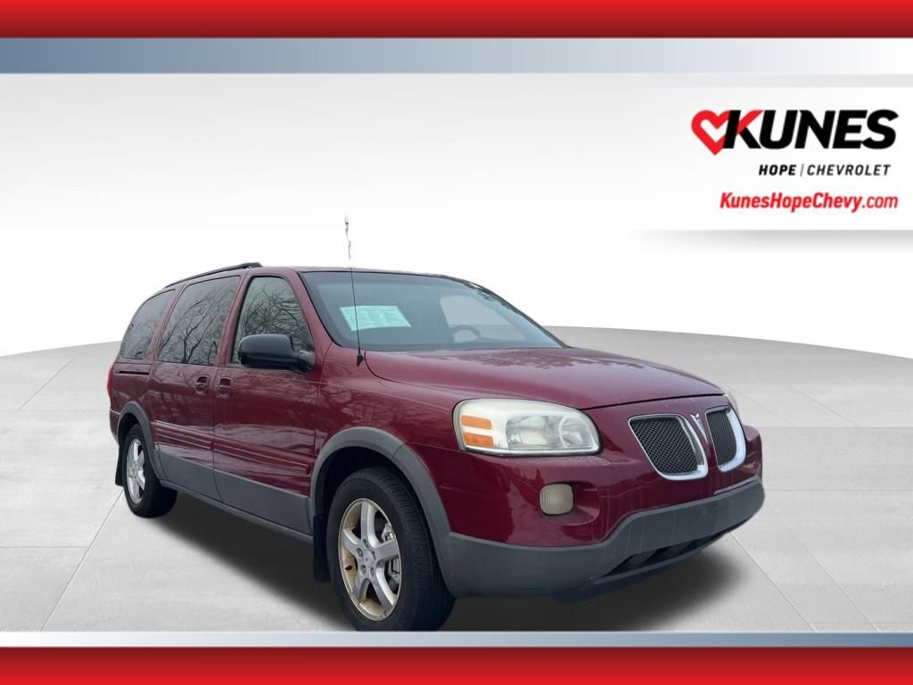 Used 2005 Pontiac Montana SV6 w/ Premium Convenience Package image 1