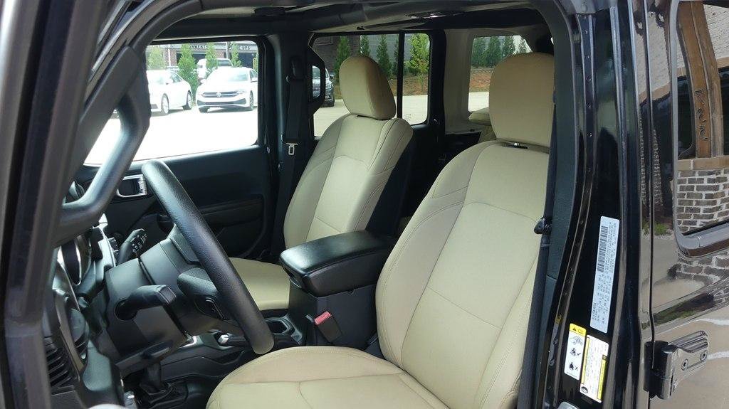 Used 2018 Jeep Wrangler Unlimited Sport AWD/4WD image 12