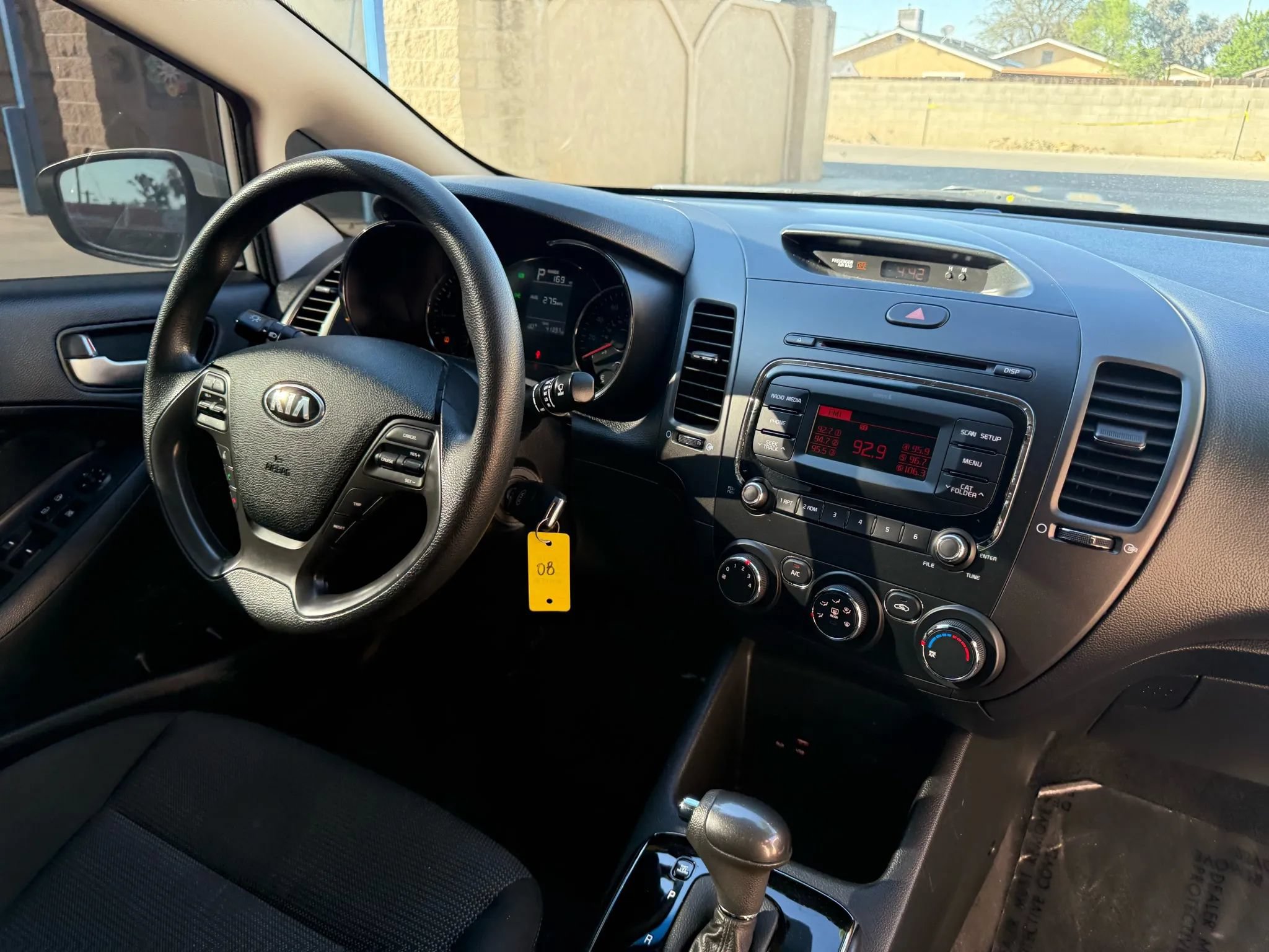 Used 2018 Kia Forte LX FWD image 16
