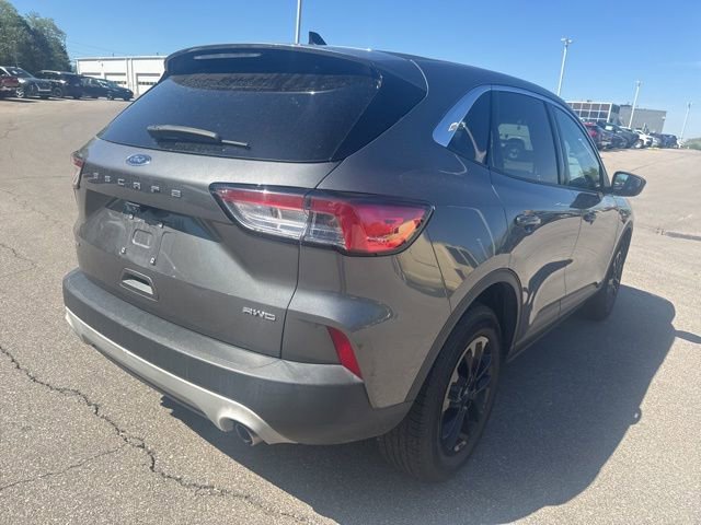 Used 2021 Ford Escape SE AWD/4WD image 3