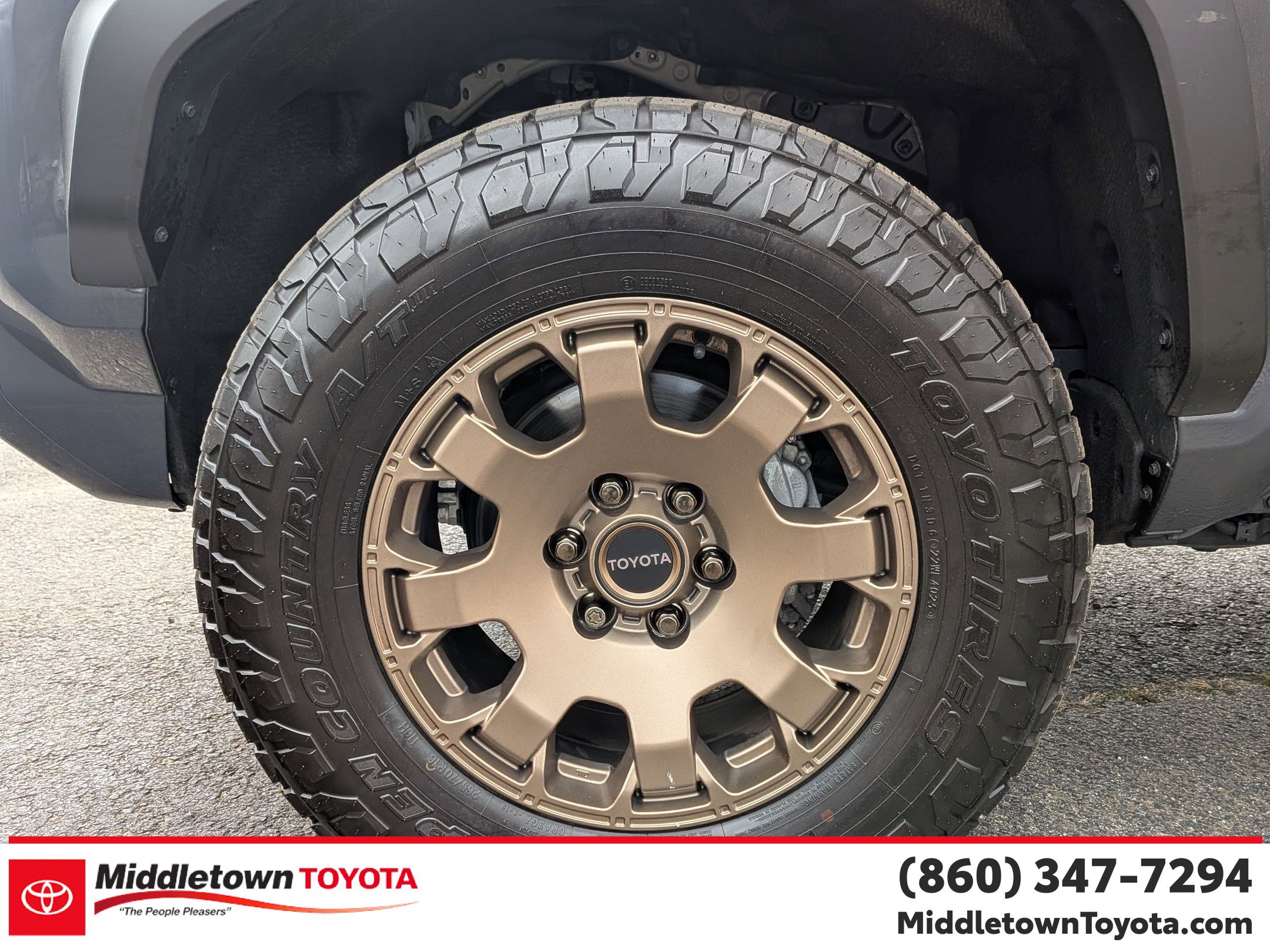 Certified 2025 Toyota 4Runner Trailhunter AWD/4WD image 9