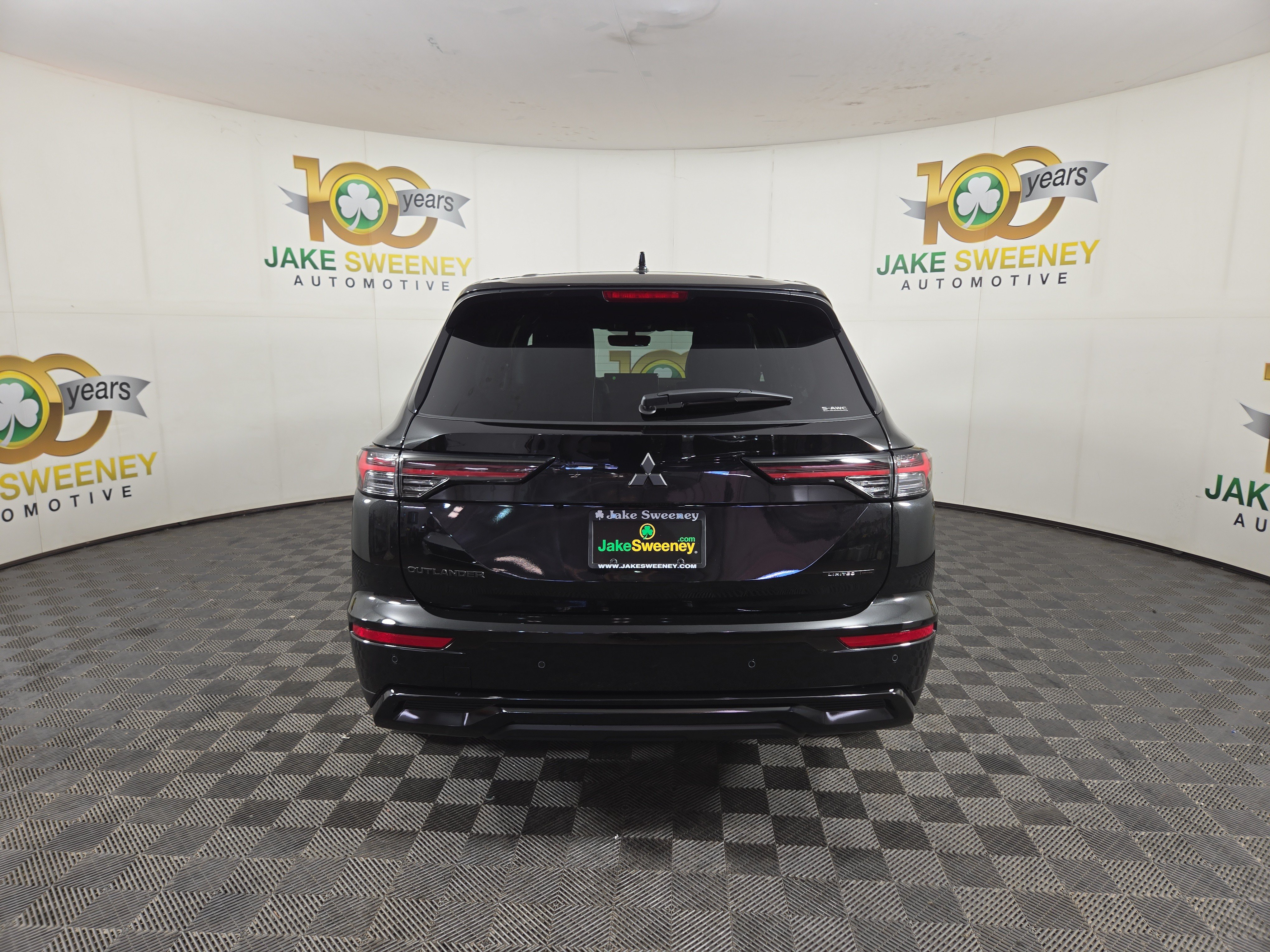 New 2026 Mitsubishi Outlander LE AWD/4WD image 6