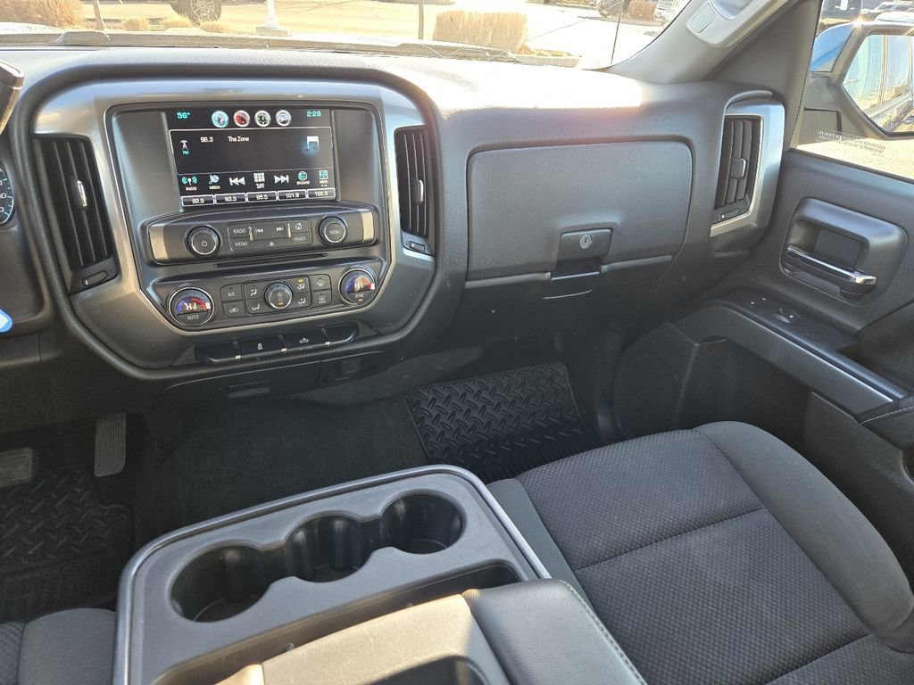 Used 2016 Chevrolet Silverado 1500 LT w/ True North Edition AWD/4WD image 29