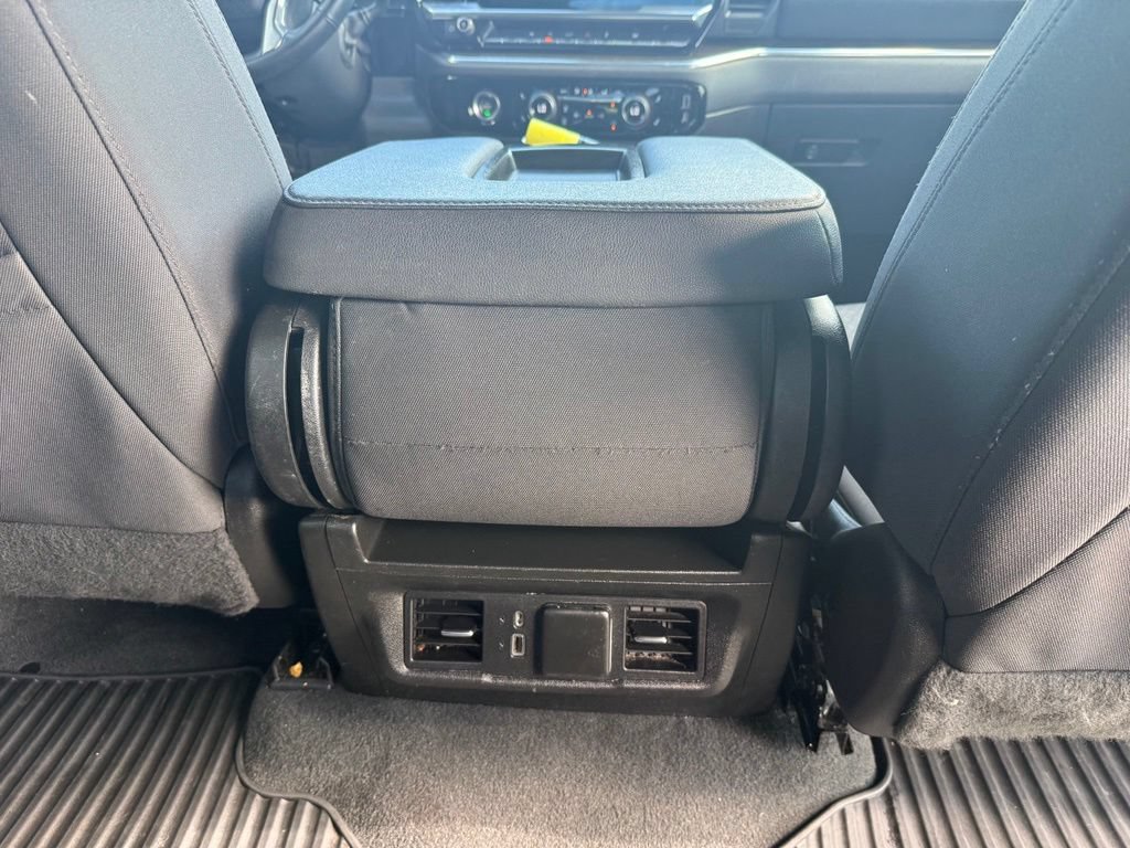Used 2023 Chevrolet Silverado 1500 LT AWD/4WD image 16