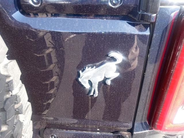 Used 2021 Ford Bronco Badlands image 96