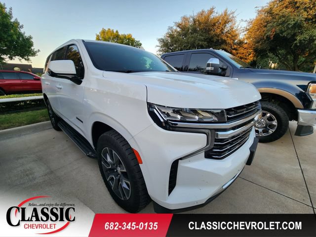 Used 2021 Chevrolet Tahoe LT w/ LT Signature Package RWD image 1