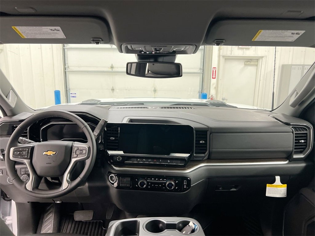 New 2025 Chevrolet Silverado 2500 LT w/ Z71 Chrome Sport Edition image 10