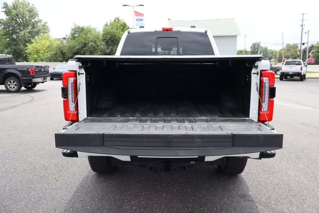 Used 2026 Ford F350 Platinum w/ Platinum Plus Package AWD/4WD image 18