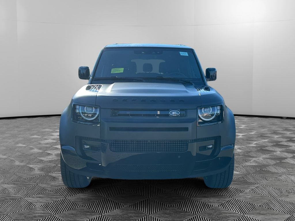 New 2026 Land Rover Defender 130 X-Dynamic SE AWD/4WD image 8