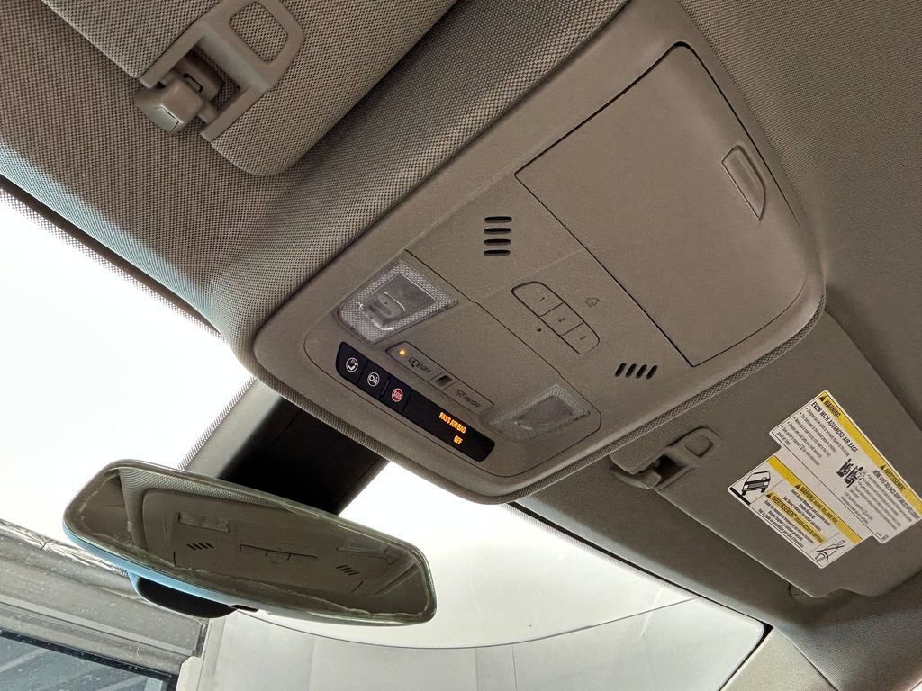 Used 2019 Cadillac XT4 Luxury image 19