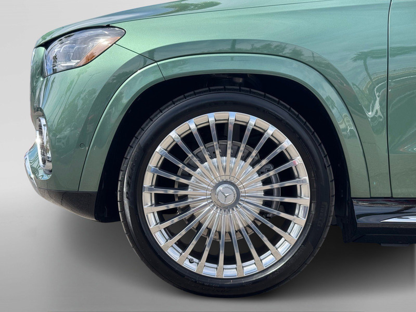 New 2026 Mercedes-Benz Maybach GLS 600 4MATIC image 10