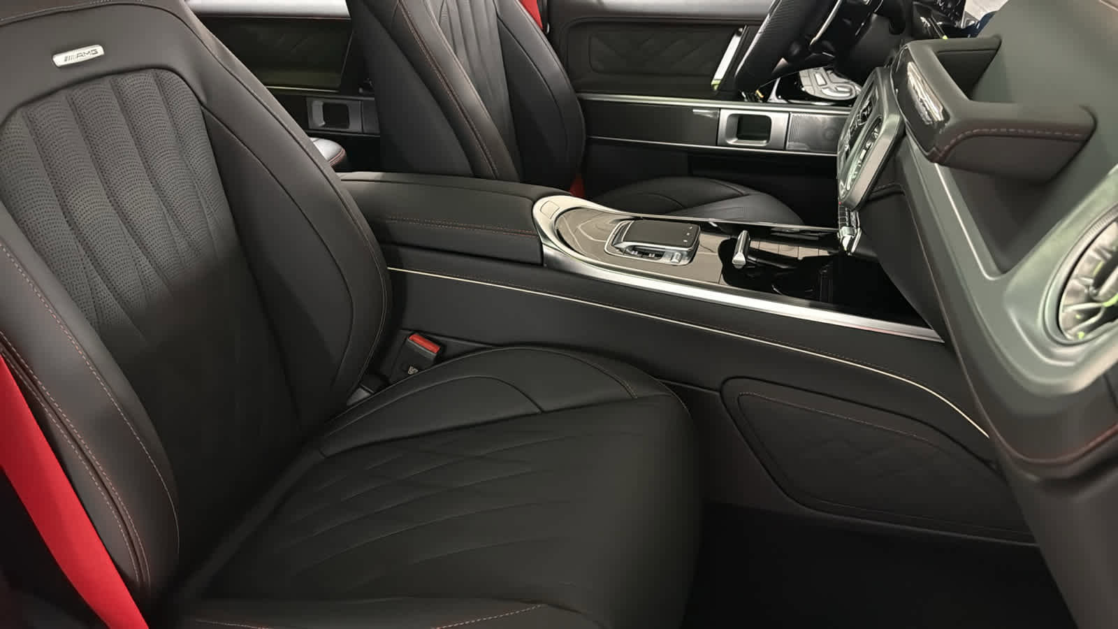 New 2026 Mercedes-Benz G 63 AMG 4MATIC image 37