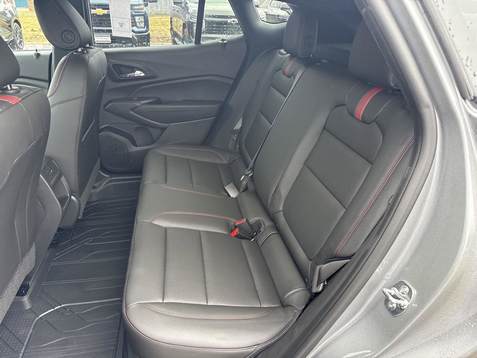 New 2026 Chevrolet Trax RS w/ Sunroof Package image 12